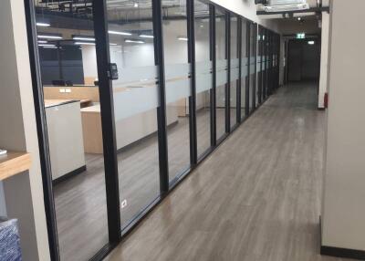 Office Space for Rent in Suriyawong