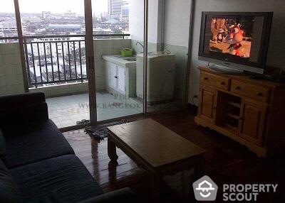 1-BR Condo at Monterey Place Sukhumvit 16 near MRT Queen Sirikit National Convention Centre (ID 514551)