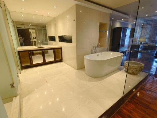 Modern bathroom with large bathtub