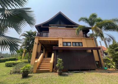 5 Bedroom Lanna Home in Pavana Development Mae Rim