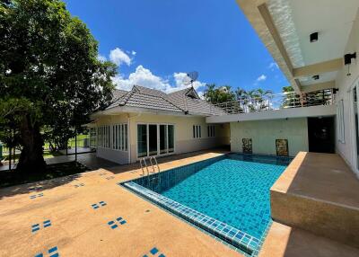 Twin Two-Bedroom Houses with Central Pool in Mae Rim