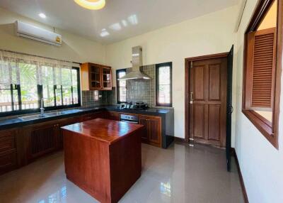 3 Bedroom Single Story in San Sai