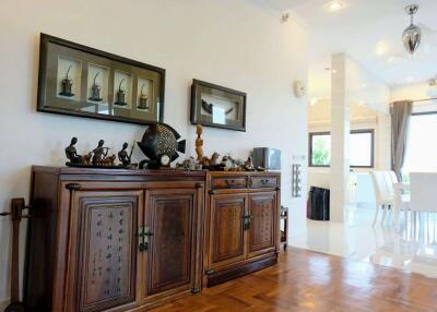 220 Sqm., 3 Beds, 3 Baths House listed for ฿ 9,900,000.