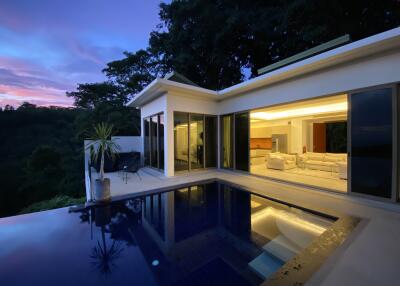 Outdoor view of modern house with pool