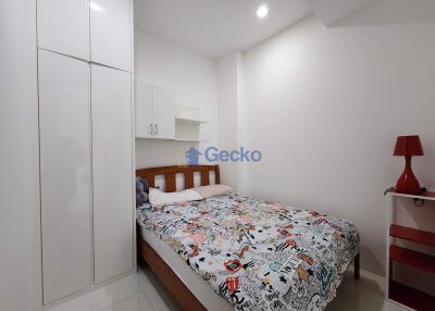 2 Bedrooms Condo in Sanctuary Wongamat C011654