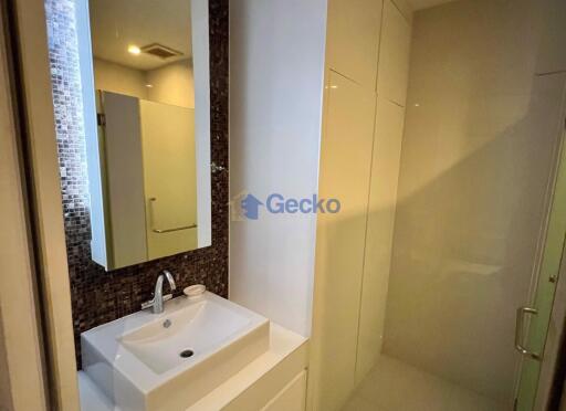 2 Bedrooms Condo in Sanctuary Wongamat C011654