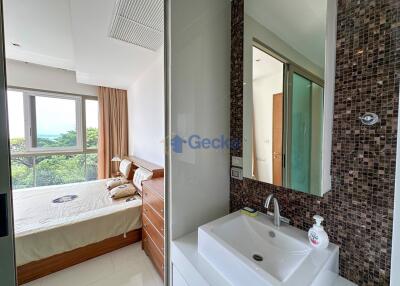 2 Bedrooms Condo in Sanctuary Wongamat C011653