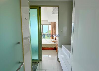 2 Bedrooms Condo in Sanctuary Wongamat C011653