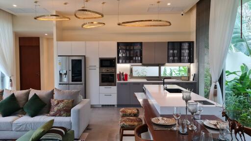 Modern kitchen with dining area