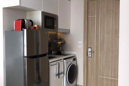 Studio Condo in The Riviera Wong Amat Beach Wongamat