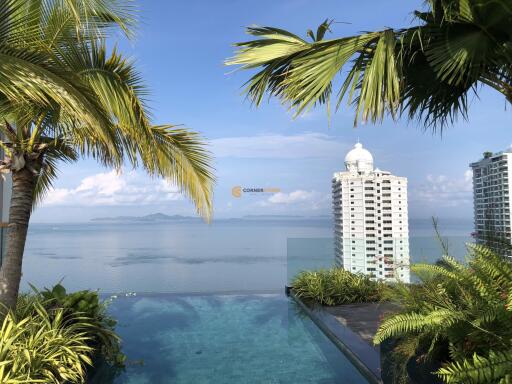 คอนโดนี้มี ห้องสตูดิโอ้  อยู่ในโครงการ คอนโดมิเนียมชื่อ The Riviera Wong Amat Beach 