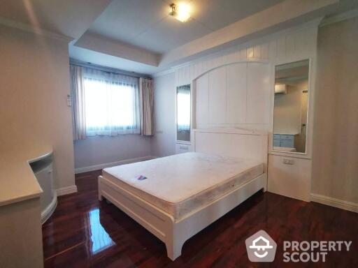 3-BR Apt. near BTS Asok