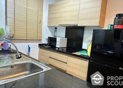 1-BR Condo at Wind Sukhumvit 23 near BTS Asok