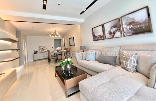 3 Bedrooms Modern Condo with Balcony on high floor - Sukhumvit 21 (Asok)