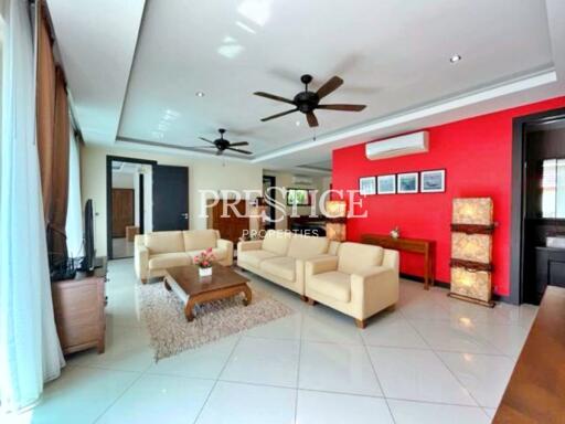 Whispering Palms Villas – 4 bed 5 bath in East Pattaya PP10506