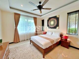 Whispering Palms Villas – 4 bed 5 bath in East Pattaya PP10506