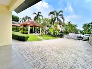 Whispering Palms Villas – 4 bed 5 bath in East Pattaya PP10506