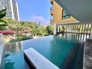 Outdoor swimming pool with city view