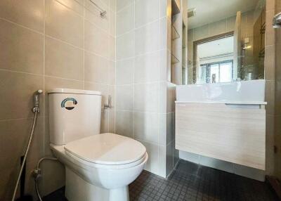 Modern bathroom with toilet and sink