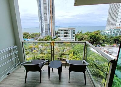 1 Bedroom Condo in The Riviera Wong Amat Beach Wongamat