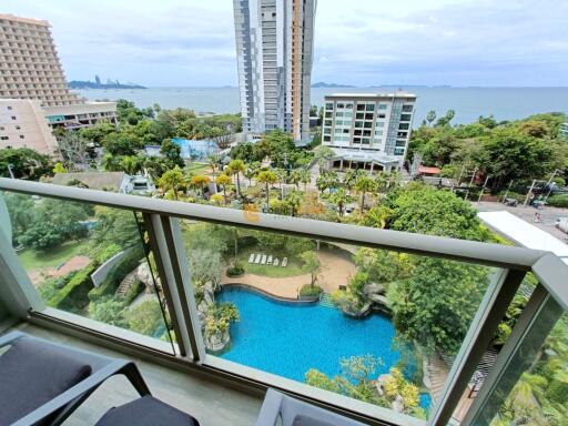 คอนโดนี้มี 1 ห้องนอน  อยู่ในโครงการ คอนโดมิเนียมชื่อ The Riviera Wong Amat Beach 