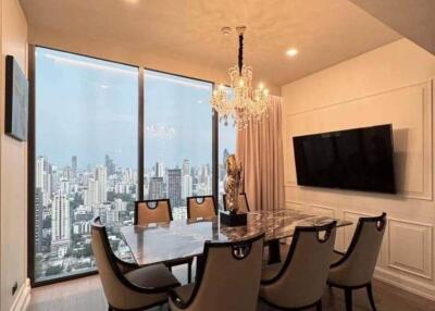 3-BR Condo at Celes Asoke near MRT Sukhumvit