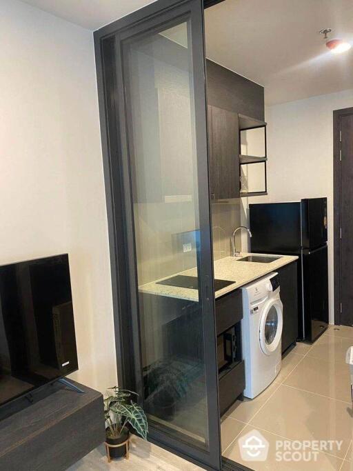 1-BR Condo at Xt Huaikhwang near MRT Huai Khwang