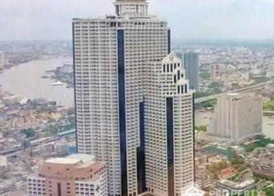 1-BR Condo at Nusa State Tower Condominium near BTS Saphan Taksin