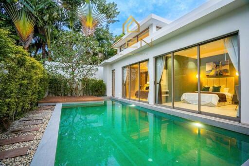 Modern Pool Villa with 3 Bedrooms for Rent in Phuket