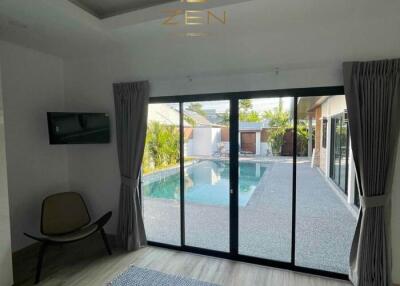 Private Pool Villa with 3 Bedrooms for Rent in Kathu