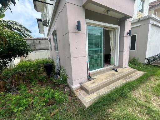 Exterior view of the house with sliding door