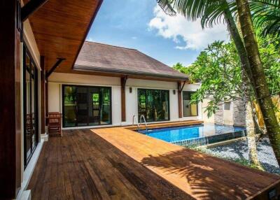 Outdoor area with patio and pool