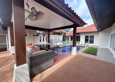 4 Bedrooms House in Baan Balina 2 Na Jomtien H011660