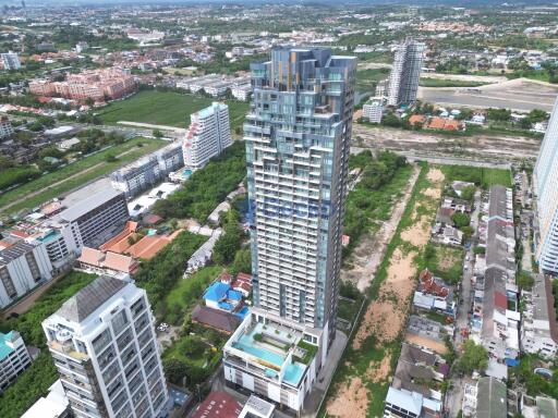 3 Bedrooms Condo in Aeras Jomtien C011658