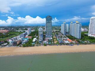 3 Bedrooms Condo in Aeras Jomtien C011658