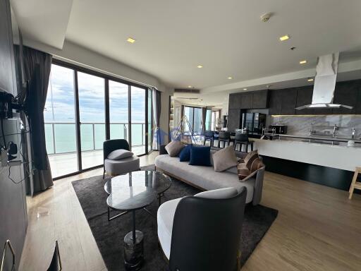 3 Bedrooms Condo in Aeras Jomtien C011658