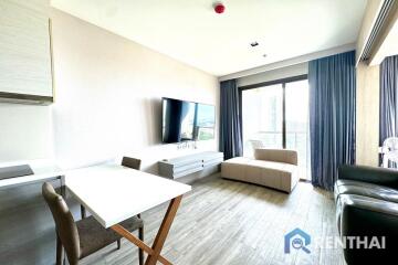 Hot deal Condominium beach front Jomtien 1 bedroom 35 sq.m. Sea view Good price for foreign name