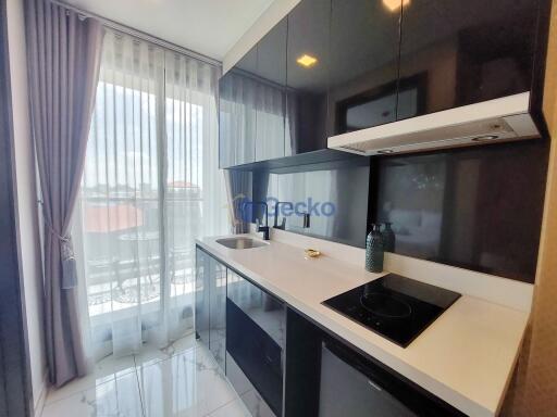 1 Bedroom Condo in Arcadia Millennium Tower South Pattaya C011657