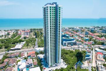 Dusit Grand Condo View 1 bedroom 44 Sq.m. conner unit sea view and city view good price