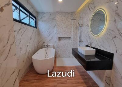 Brand New 3-Bedroom Pool Villa In Soi Suksan 2, Rawai