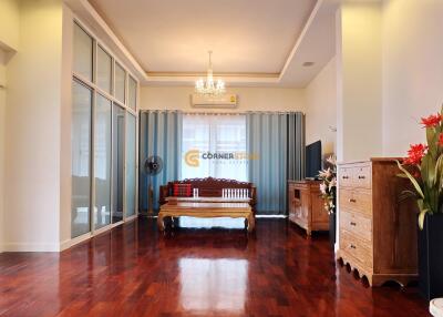 3 Bedrooms bedroom House in Sirisa 16 East Pattaya