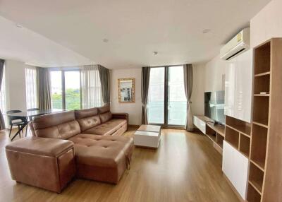 Executive 2 bedroom condo to rent at The Nimmana