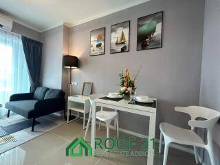 Modern Luxury Sea View 1 Bedroom  Foreign Quota For Sale  Beachfront Condominium Next to Jomtien Beach Pattaya