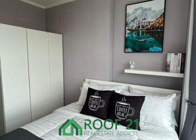 Modern Luxury Sea View 1 Bedroom  Foreign Quota For Sale  Beachfront Condominium Next to Jomtien Beach Pattaya