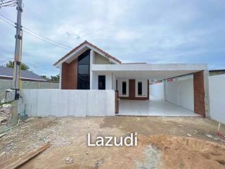 3 Bed 3 Bath 102 SQ.M LT Village 9