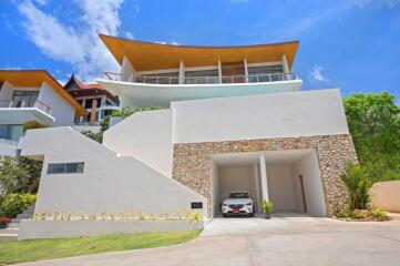 Stunning 5 bedrooms villa for sale in Plai Laem