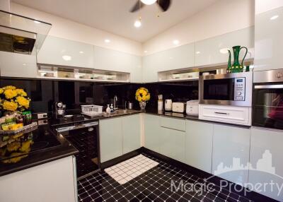 3 Bedroom Townhouse for Rent in Crystal Ville, Lat Phrao, Bangkok