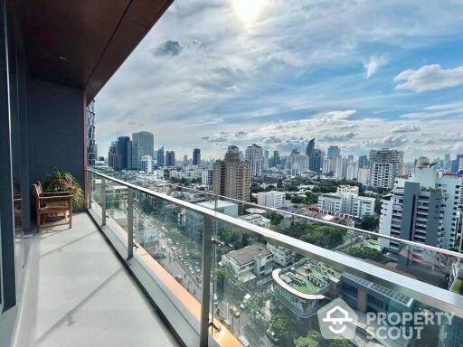 1-BR Condo at Khun By Yoo near BTS Thong Lor