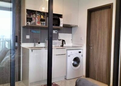 2-BR Condo at Ideo Mobi Asoke near MRT Phetchaburi