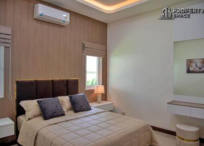 6 Bedrooms Luxury Pool Villa In Huay Yai Pattaya For Sale